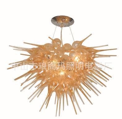 现代吹制玻璃吊灯特价销售——点亮家居艺术之美